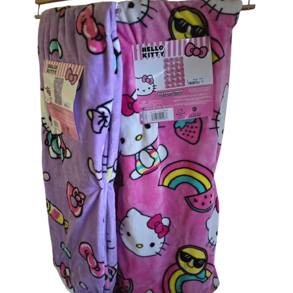 2 Hello Kitty Blankets!